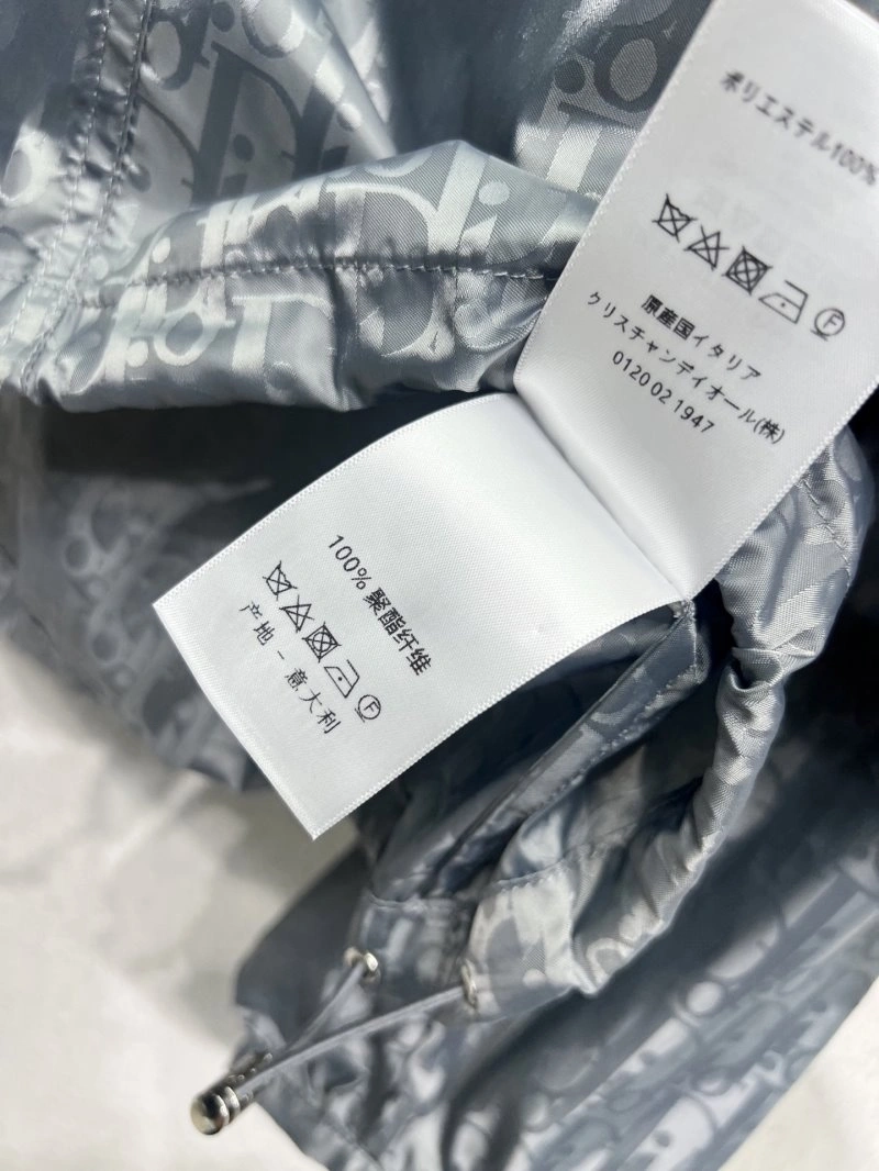 WellDesigned Christian Dior Short Suits 114266