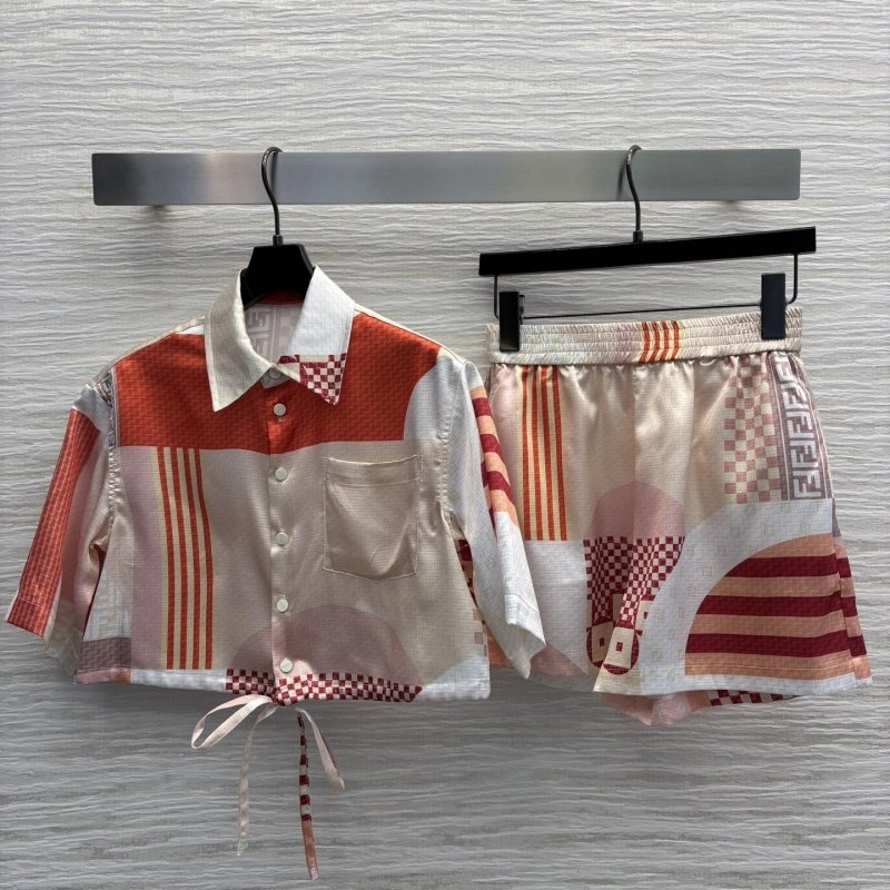 Packable Christian Dior Short Suits 114246