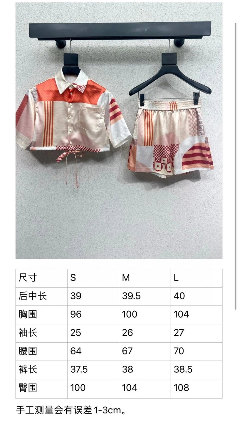 Sustainable Christian Dior Short Suits 114262
