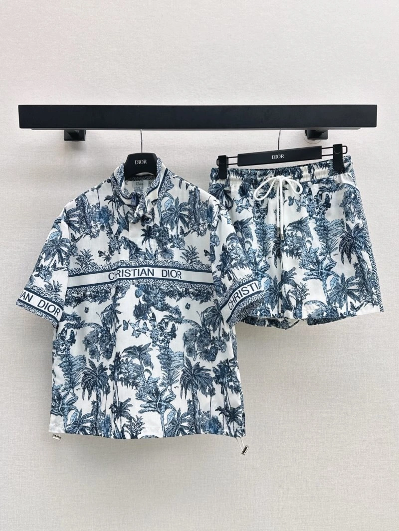Chic Christian Dior Short Suits 111994