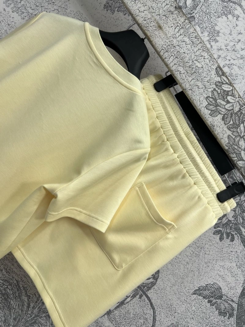 Christian Dior Short Suits WaterResistant 111991