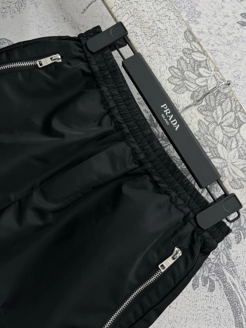Minimalist Christian Dior Short Suits 112003
