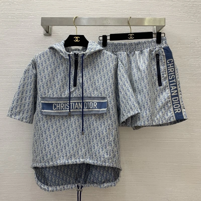 Christian Dior Short Suits WaterResistant 112000