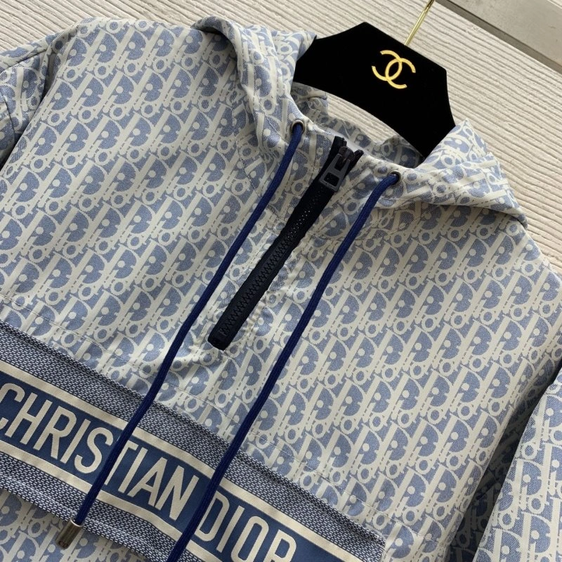 Christian Dior Short Suits WaterResistant 112000