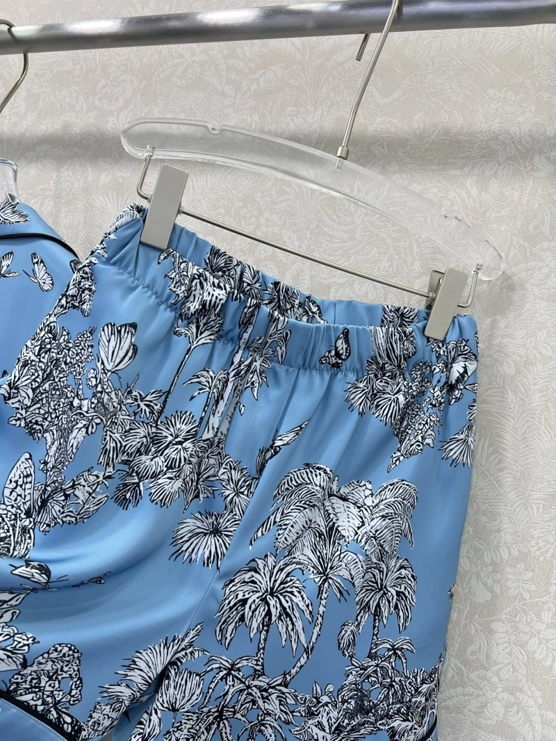 Durable Christian Dior Short Suits 113688