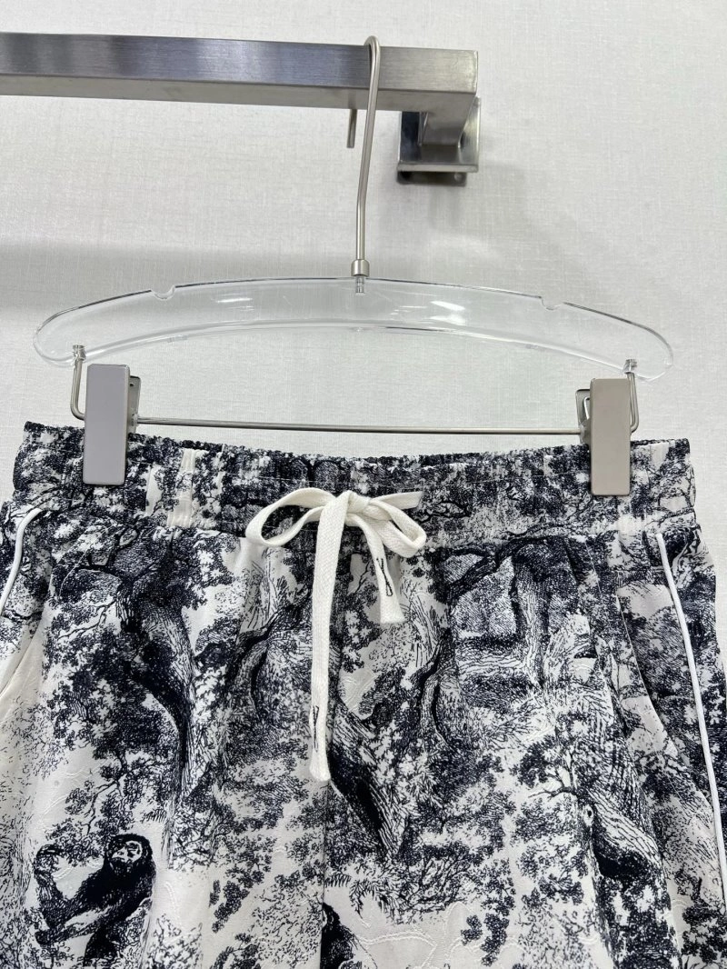Breathable Christian Dior Short Suits 113686