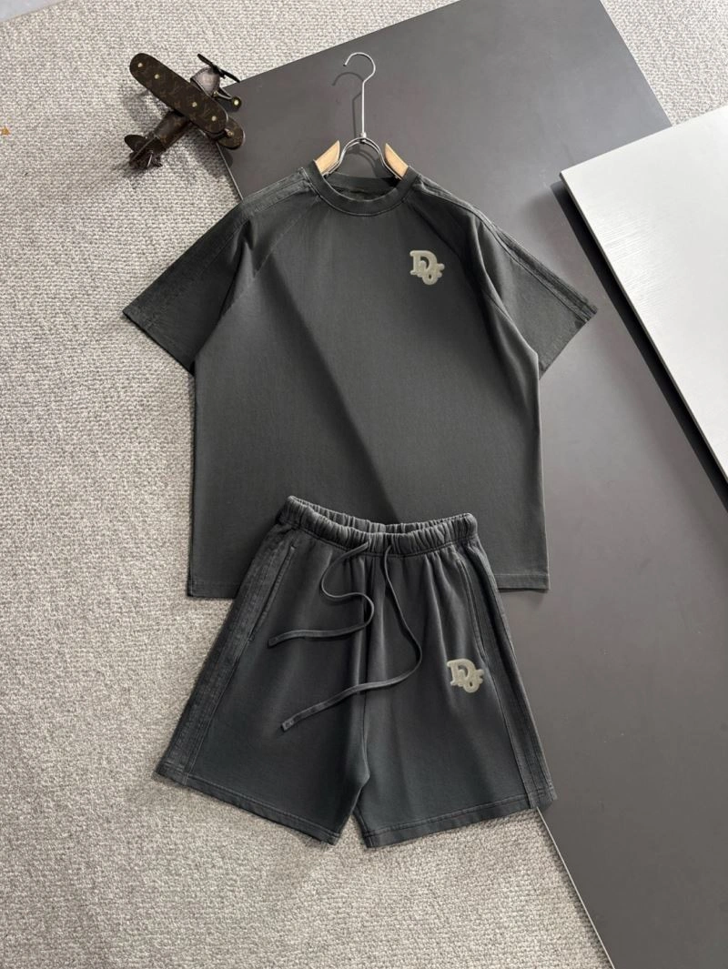 Christian Dior Short Suits Snug 115699