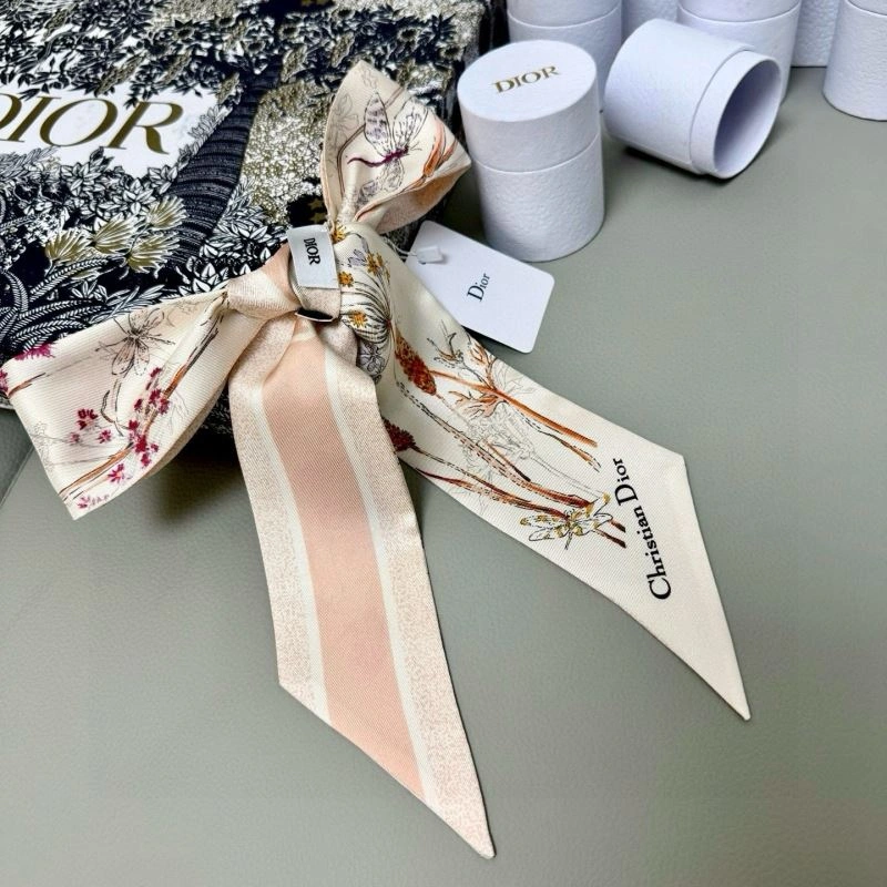 Christian Dior Silk Lightweight 272355