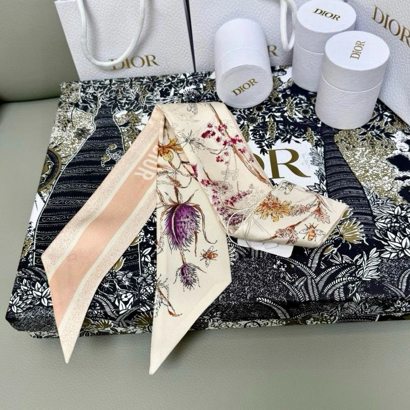 Christian Dior Silk Lightweight 272355