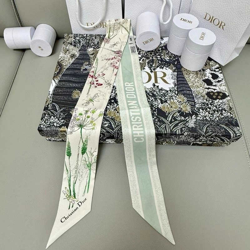 Christian Dior Silk AllSeason 272348
