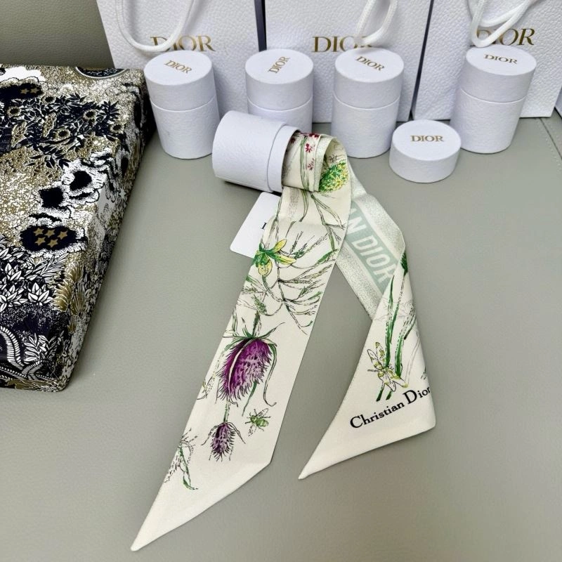 Christian Dior Silk AllSeason 272348