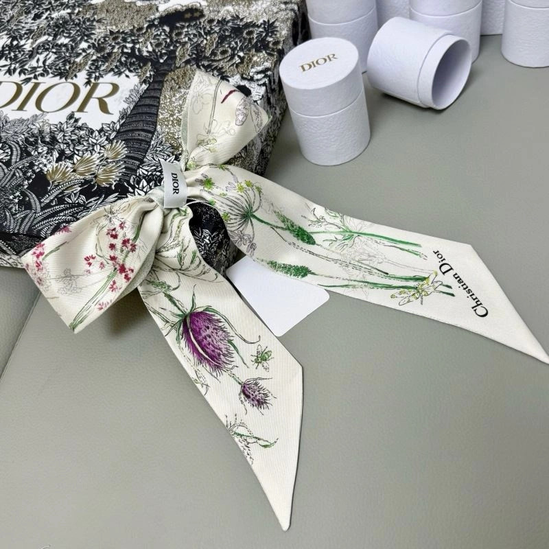 Christian Dior Silk AllSeason 272348