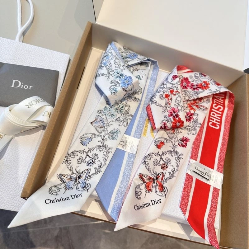 Comfortable Christian Dior Silk 272360