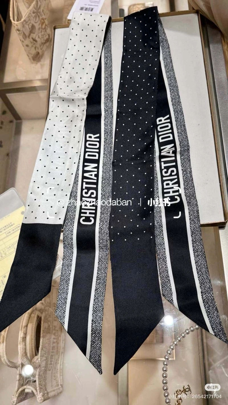 Christian Dior Silk Sporty 272350