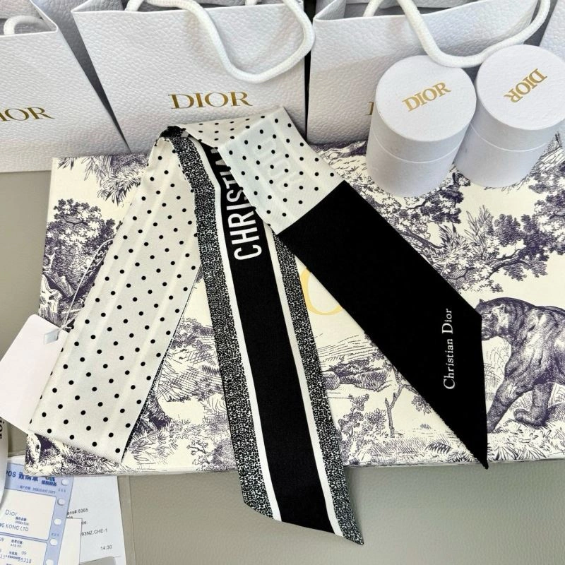 Christian Dior Silk Sporty 272350