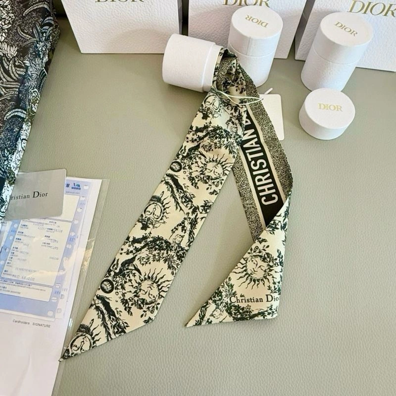 Christian Dior Silk Modern 272339