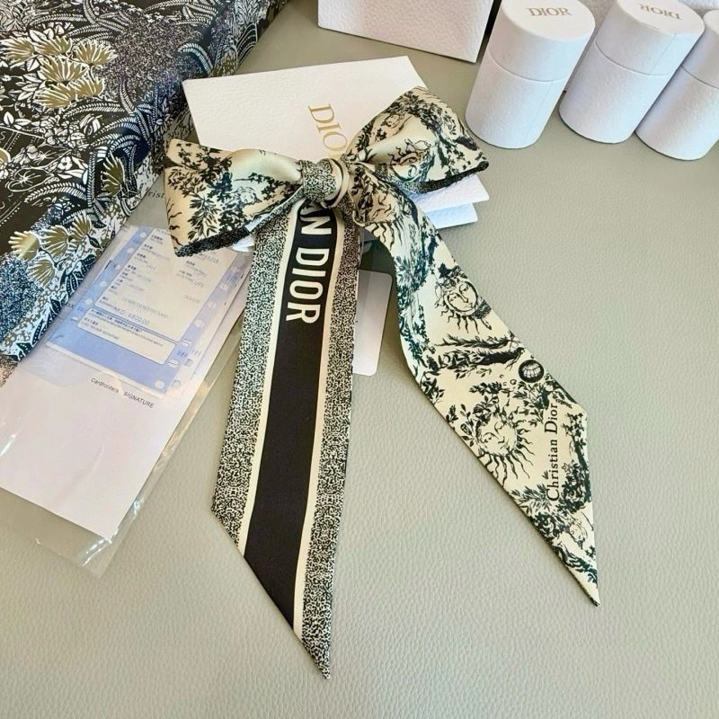 Christian Dior Silk Modern 272339