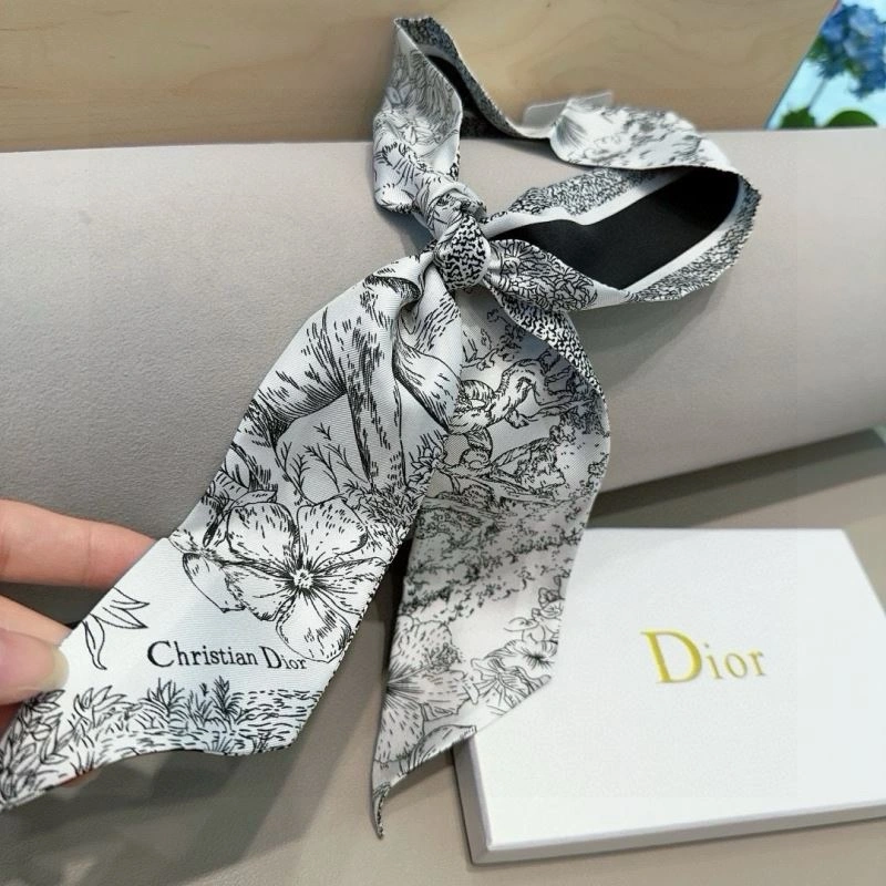 UrbanStyle Christian Dior Silk 272345
