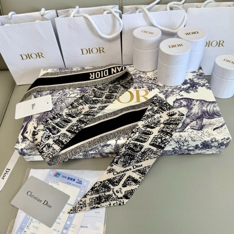 Christian Dior Silk Durable 272323