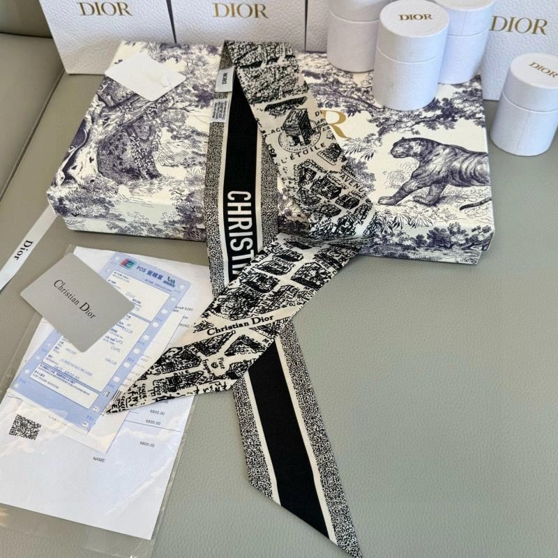Christian Dior Silk Durable 272323