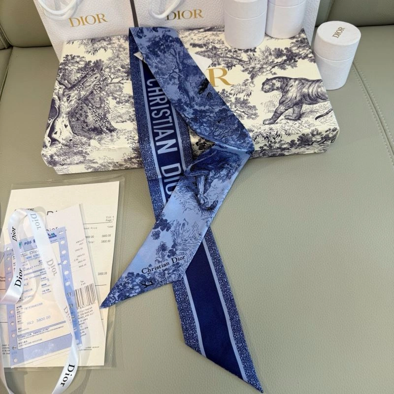Christian Dior Silk Trendy 272315