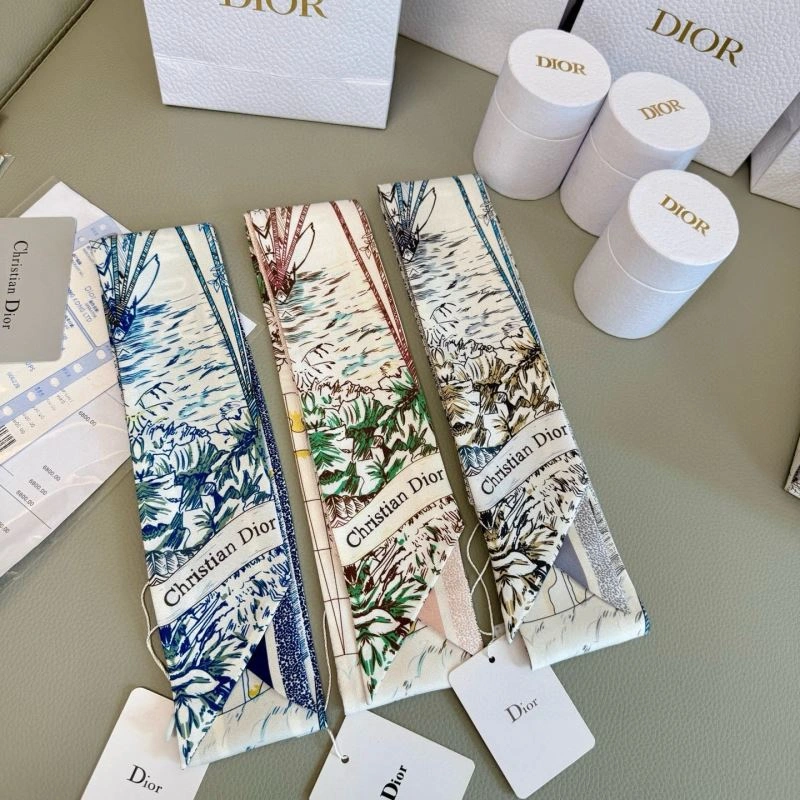 Christian Dior Silk Colorful 272305