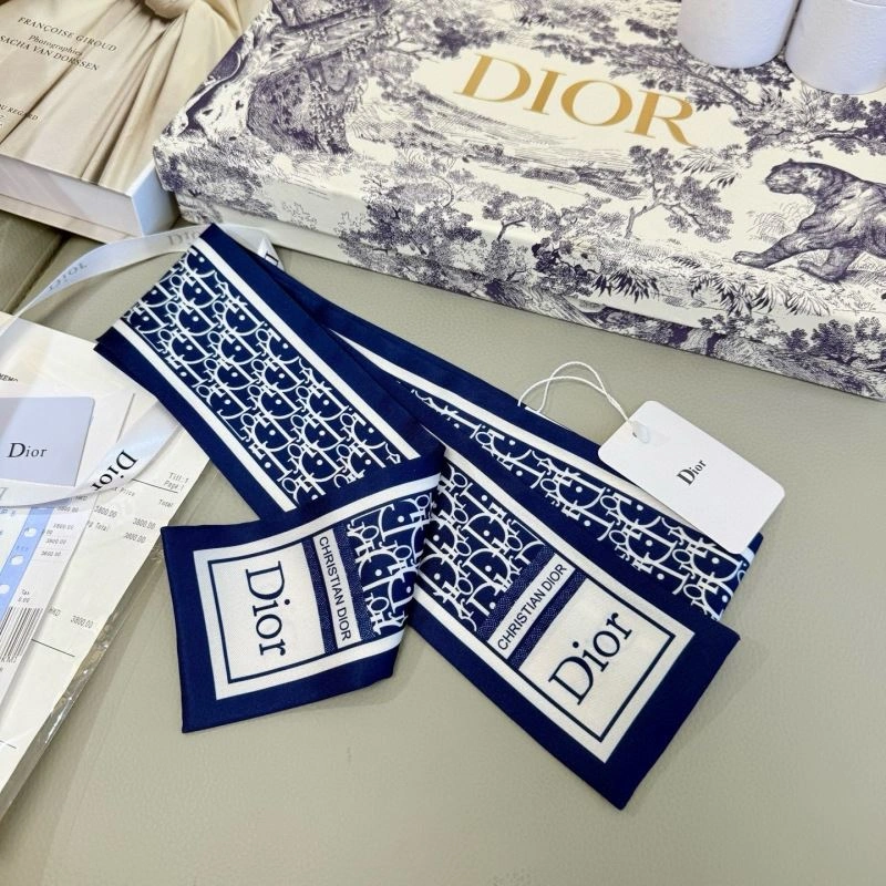 Snug Christian Dior Silk 272301