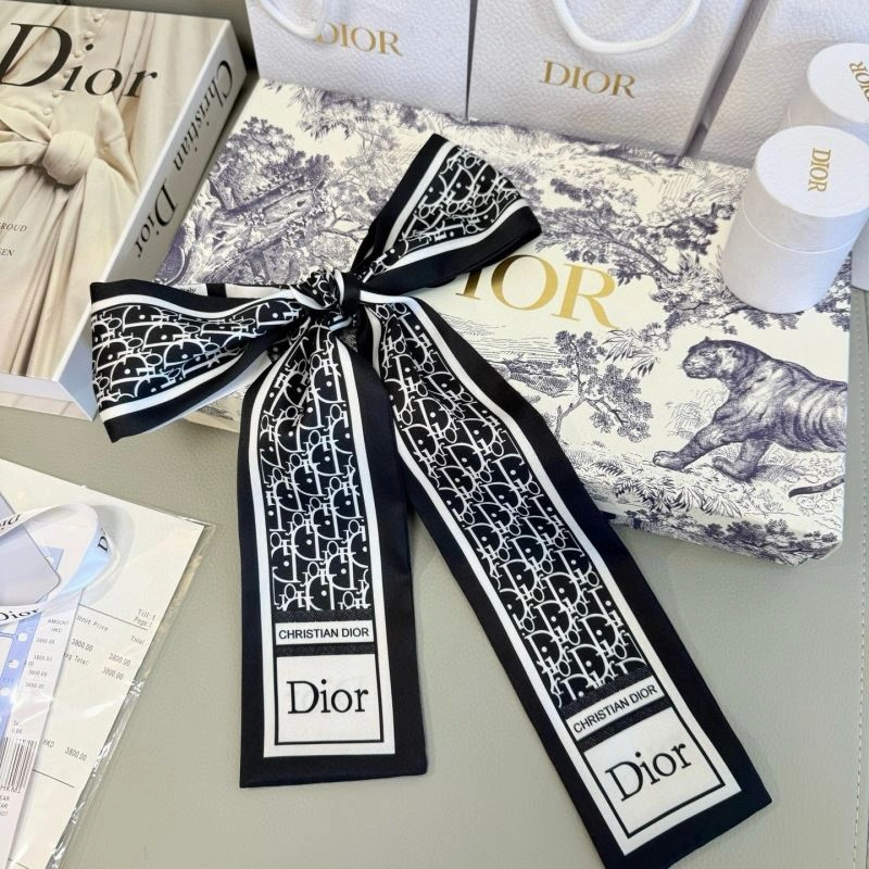 Christian Dior Silk Affordable 272302