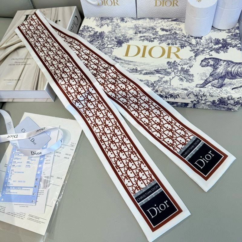 Christian Dior Silk TravelReady 272299