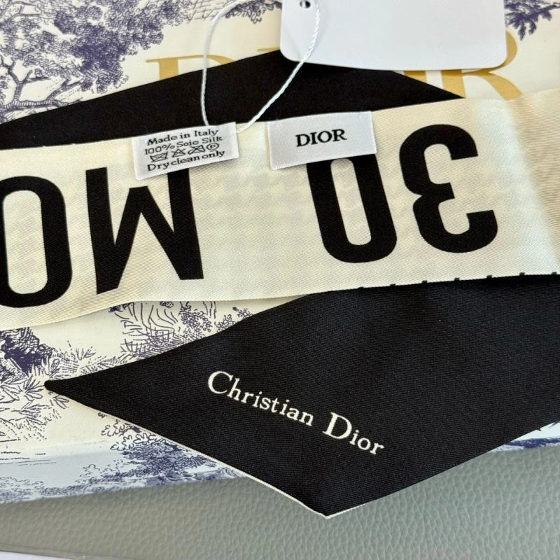 Christian Dior Silk Breathable 272325
