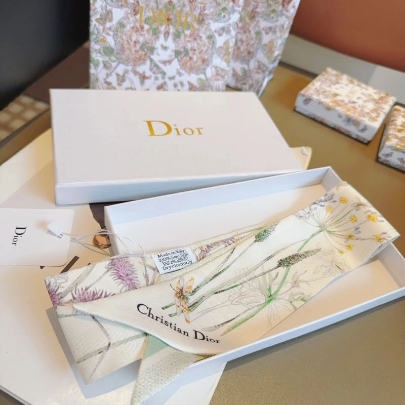 Stretchable Christian Dior Silk 272955