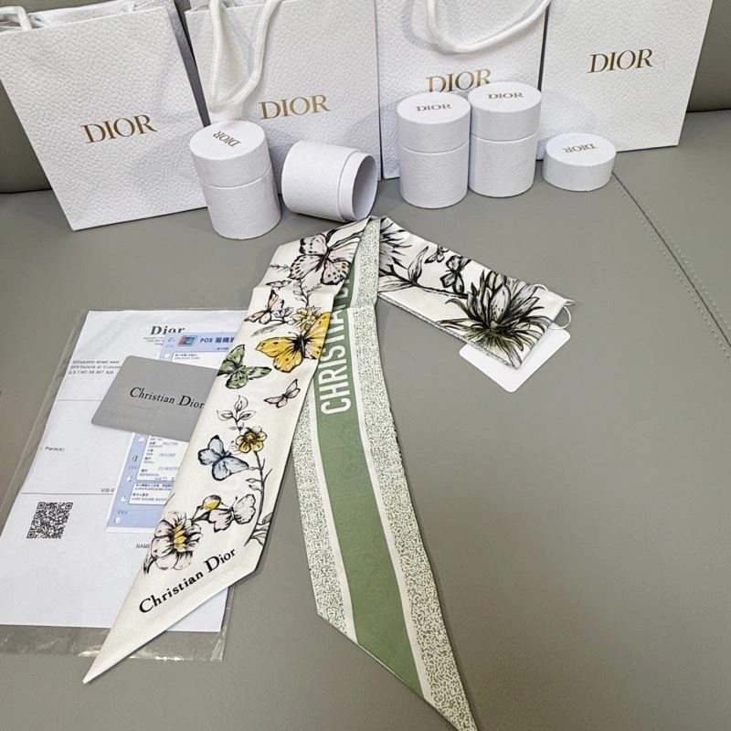 Christian Dior Silk Trendy 272951