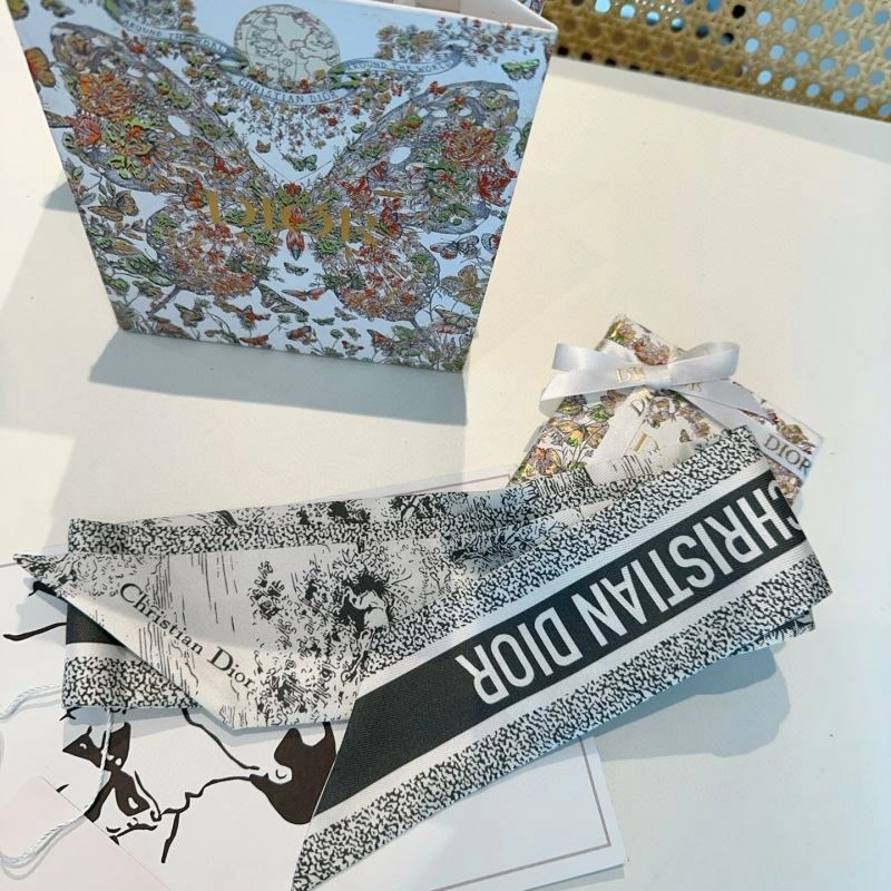 Christian Dior Silk Breathable 272942
