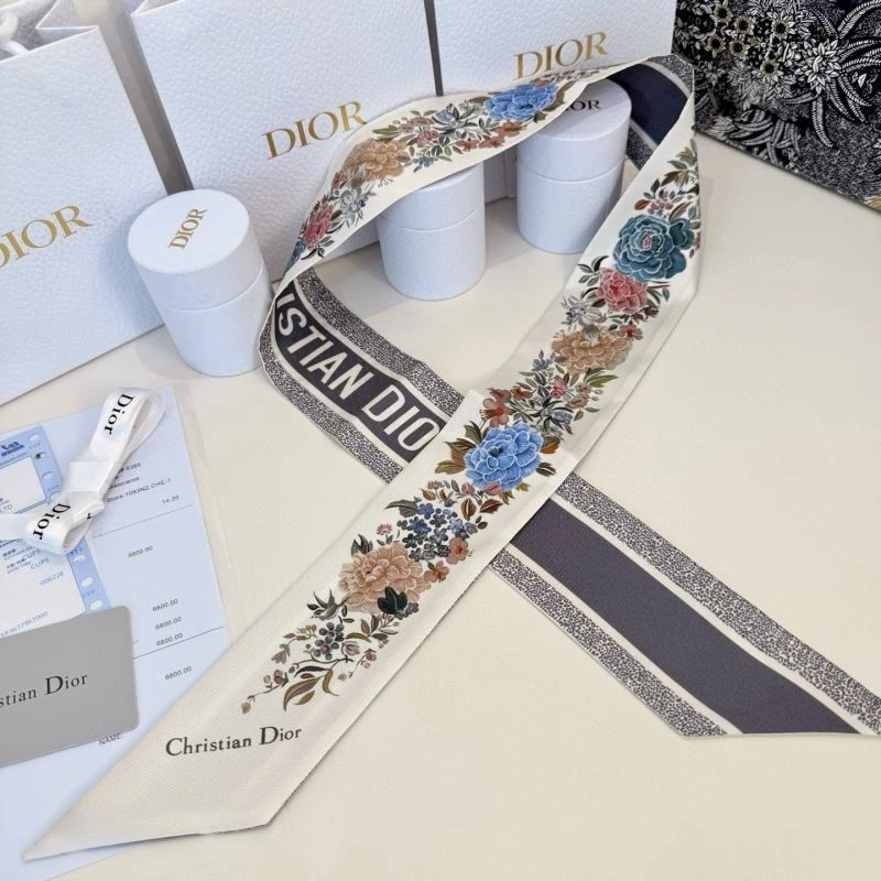 Upgraded Christian Dior Silk 272944