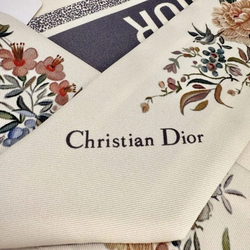 Upgraded Christian Dior Silk 272944