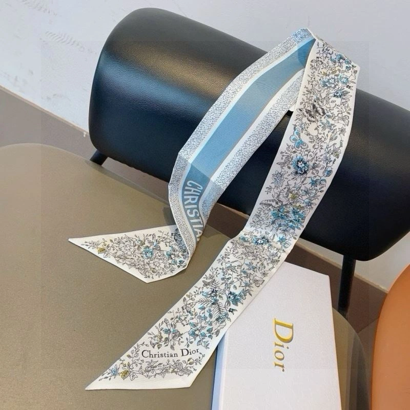 HighPerformance Christian Dior Silk 272937