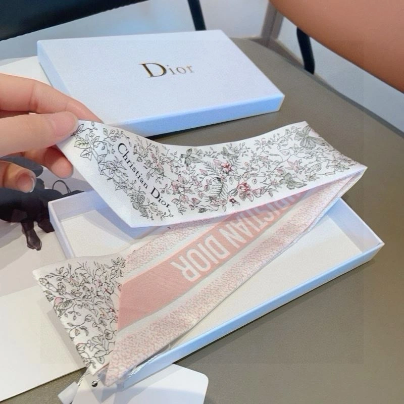 Christian Dior Silk Sporty 272936