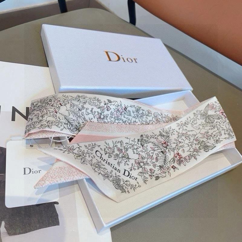 Christian Dior Silk Sporty 272936