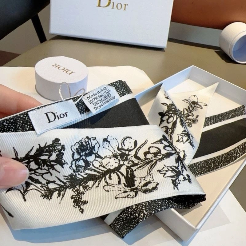 BestValue Christian Dior Silk 272927