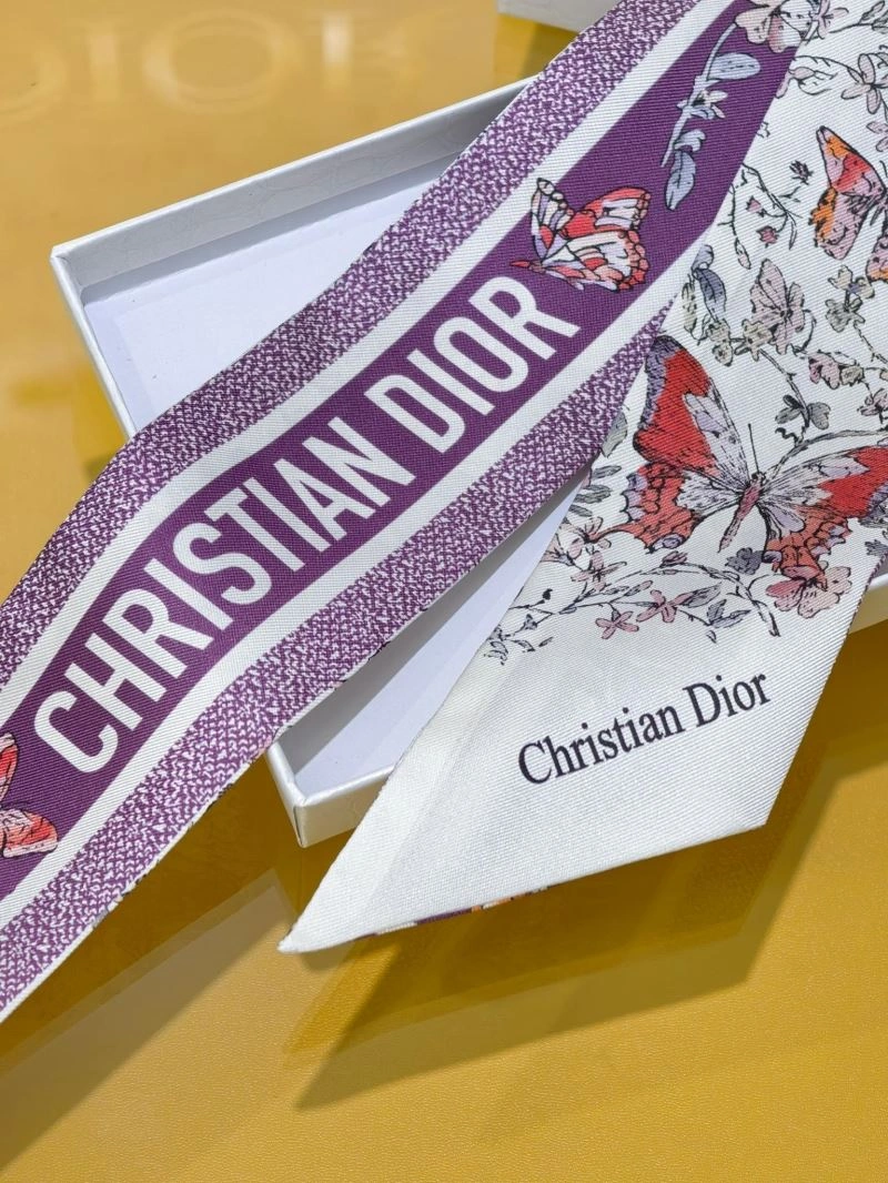 TechFriendly Christian Dior Silk 272923