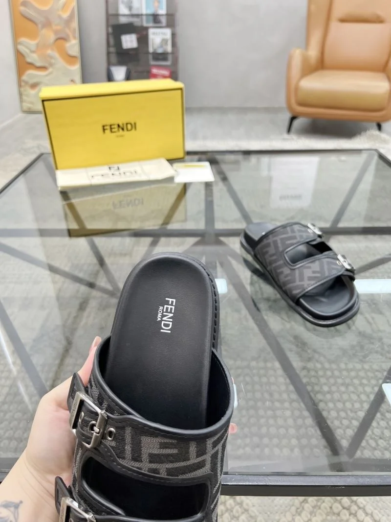 Contemporary Christian Dior Slippers 20599