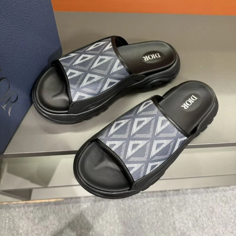 Christian Dior Slippers RelaxedFit 20591