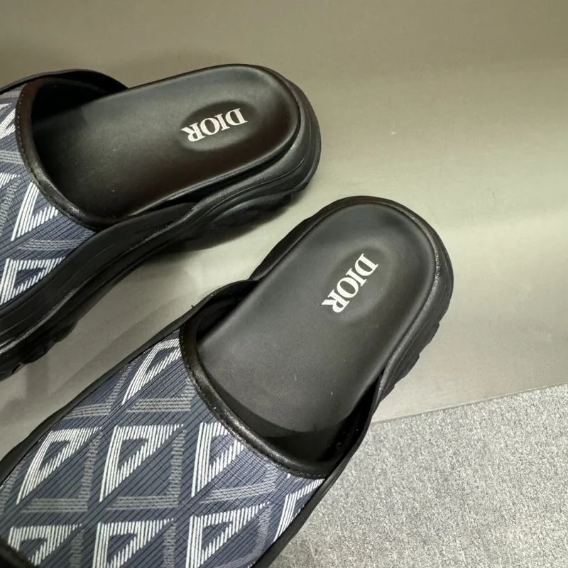 Christian Dior Slippers RelaxedFit 20591