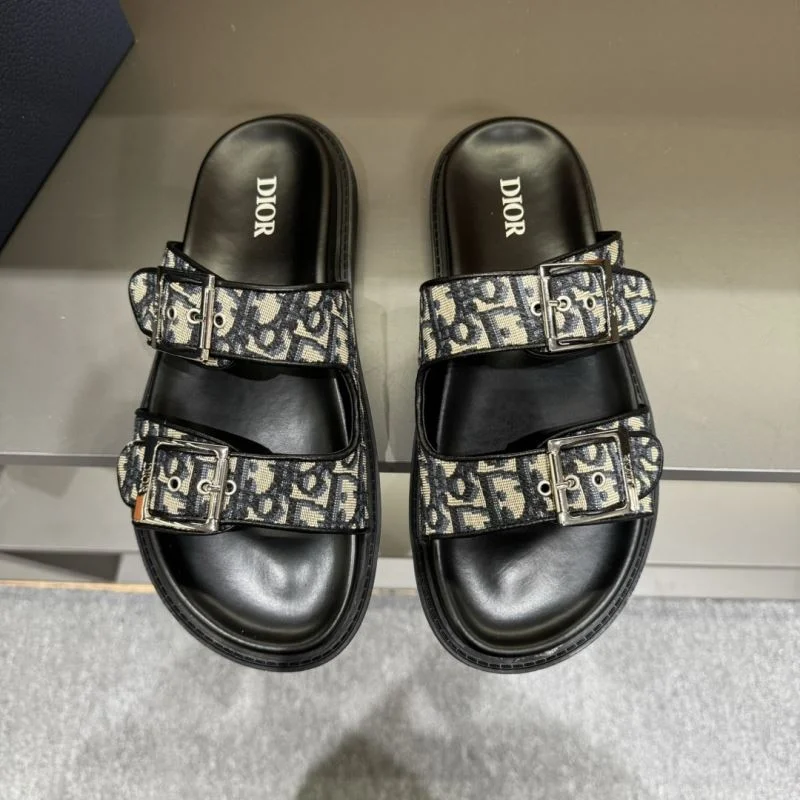 WellDesigned Christian Dior Slippers 20587