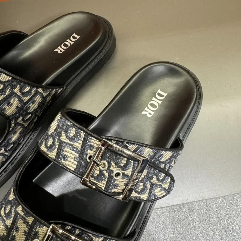 WellDesigned Christian Dior Slippers 20587