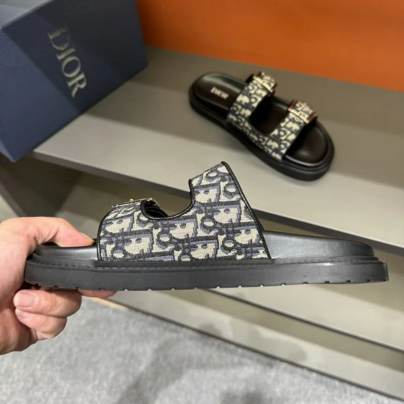 WellDesigned Christian Dior Slippers 20587