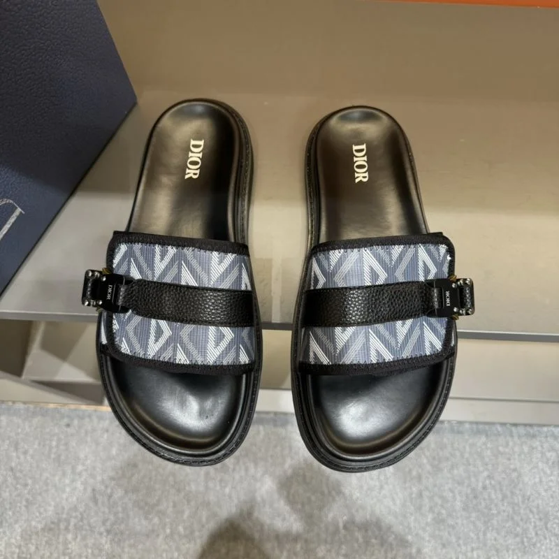 Durable Christian Dior Slippers 20586