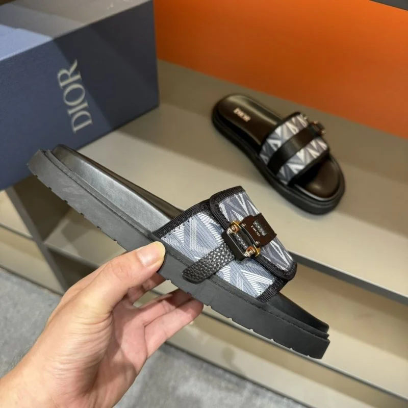 Durable Christian Dior Slippers 20586