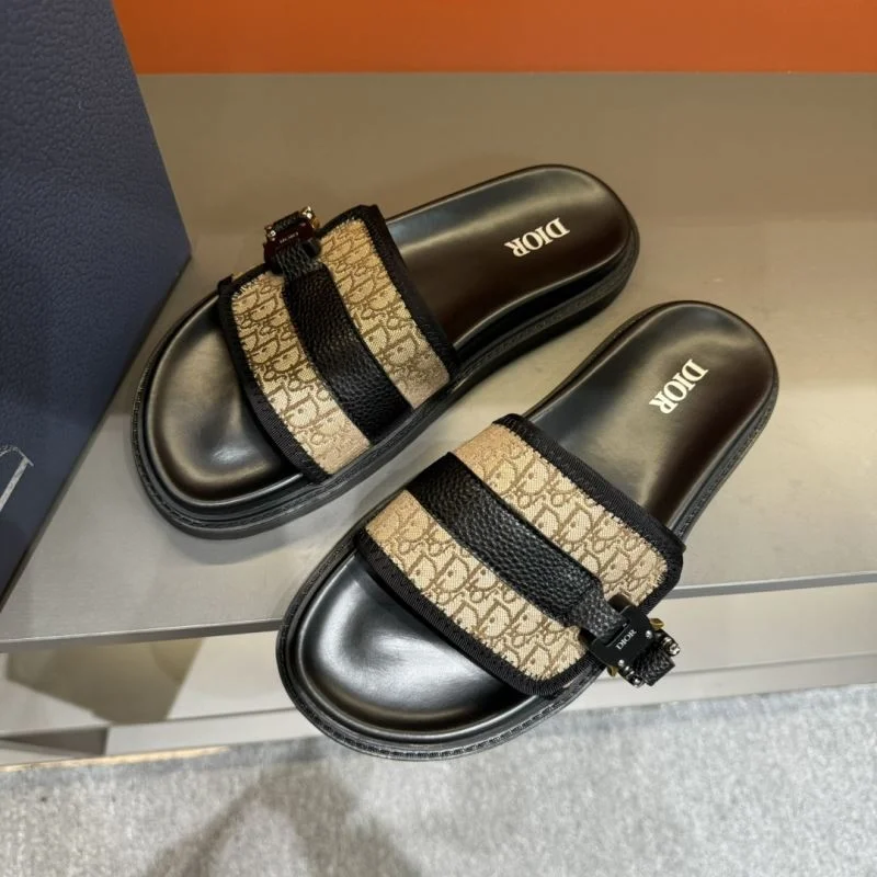 Functional Christian Dior Slippers 20584