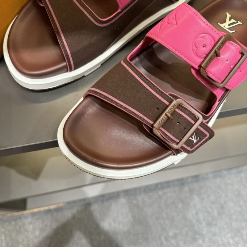 EyeCatching Christian Dior Slippers 20570